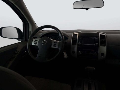 Used 2018 Nissan Frontier SV AWD/4WD image 17