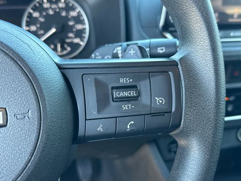 Used 2024 Nissan Rogue S image 26