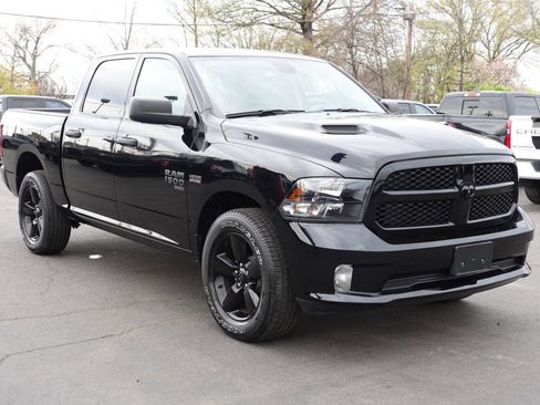 Used 2023 RAM 1500 Express w/ Wheel & Sound Group AWD/4WD image 6