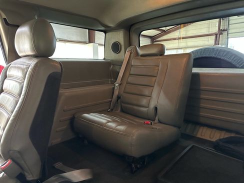 Used 2003 HUMMER H2 w/ Preferred Equipment Group image 14