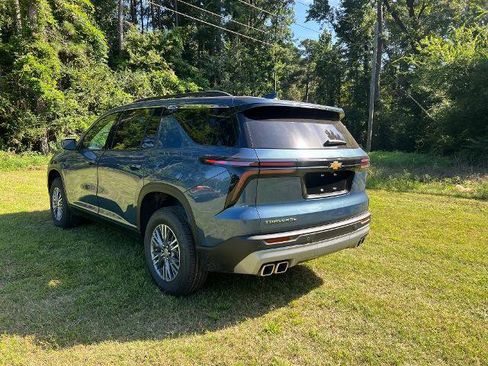 New 2025 Chevrolet Traverse LT image 5