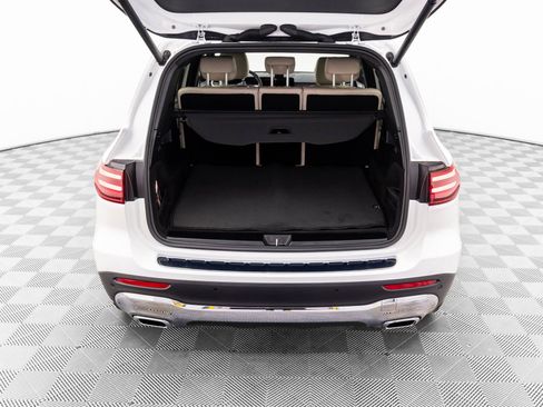 New 2025 Mercedes-Benz GLB 250 4MATIC image 30