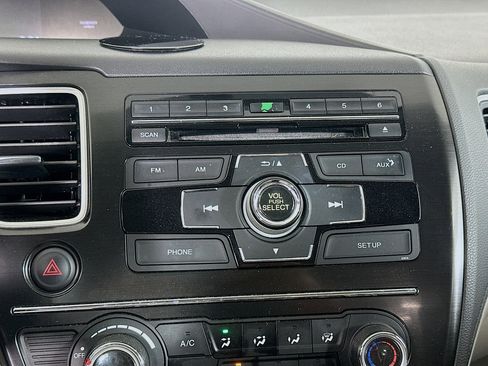 Used 2013 Honda Civic LX image 21