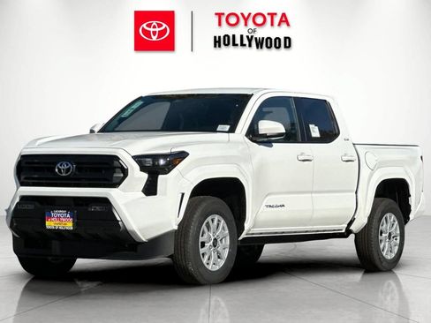 New 2026 Toyota Tacoma SR5 AWD/4WD image 7