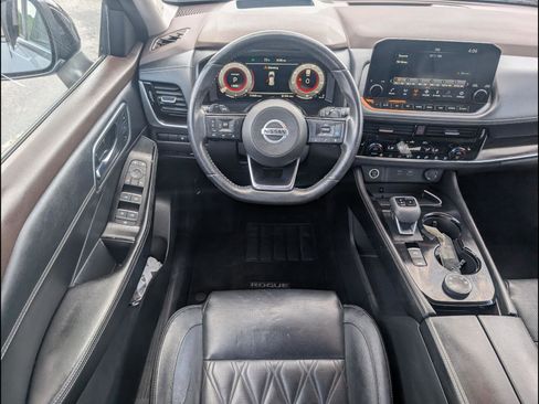 Used 2021 Nissan Rogue Platinum AWD/4WD image 10