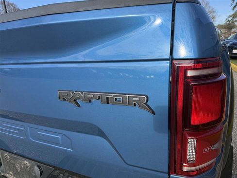 Used 2019 Ford F150 Raptor w/ Equipment Group 802A Luxury image 6