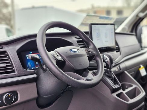 New 2026 Ford Transit 250 148 Medium Roof w/ Load Area Protection Package image 17