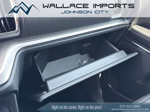 Used 2025 Ford Expedition Platinum AWD/4WD image 21