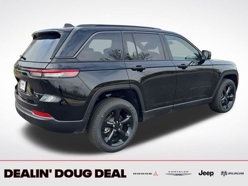 New 2026 Jeep Grand Cherokee Limited w/ Limited Altitude Package AWD/4WD image 5