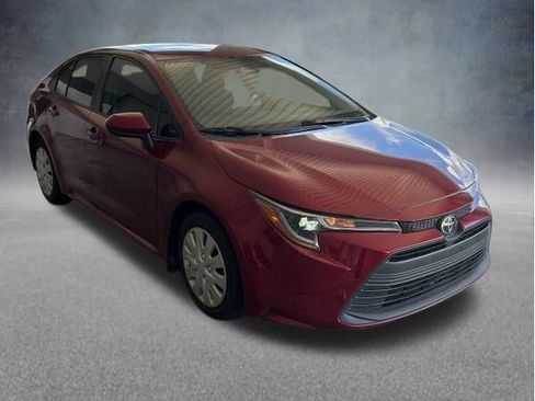 Used 2024 Toyota Corolla LE FWD image 9