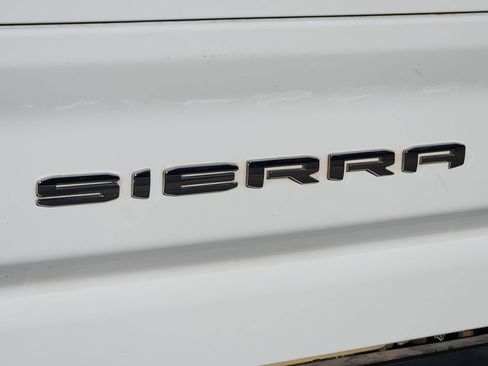 Used 2022 GMC Sierra 2500 SLE w/ SLE Convenience Package image 12