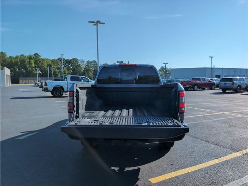 Used 2025 Nissan Frontier S w/ S Utility Package AWD/4WD image 5