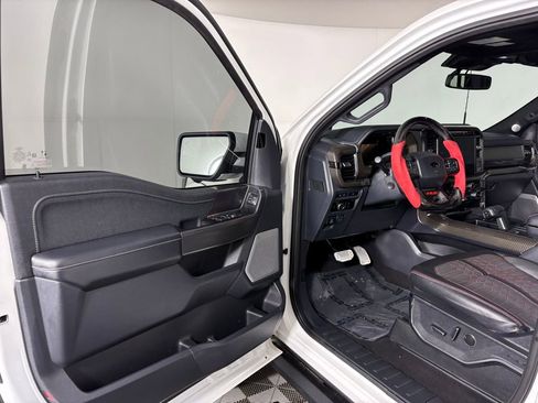 Used 2024 Ford F150 Lariat w/ Equipment Group 502A High image 11