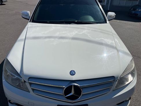Used 2009 Mercedes-Benz C 300 4MATIC Sedan image 8