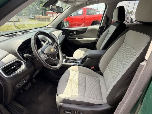 Used 2018 Chevrolet Equinox LT AWD/4WD image 11