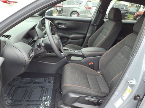 Certified 2024 Honda HR-V Sport image 4