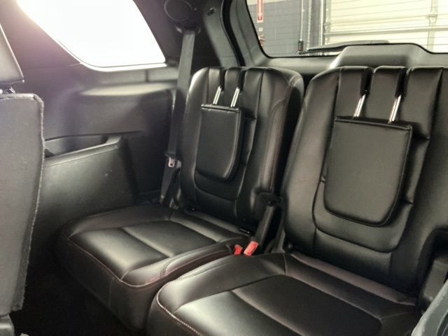 Used 2018 Ford Explorer Sport AWD/4WD image 29