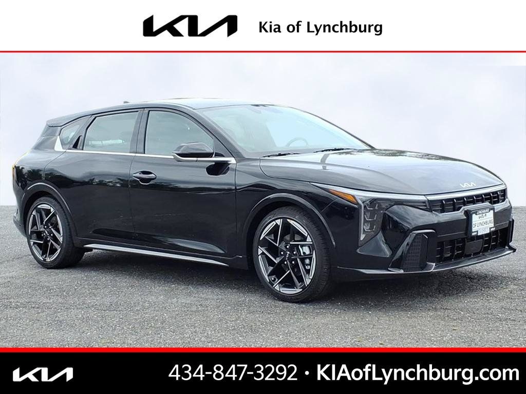 New 2026 Kia K4 GT-Line FWD image 1