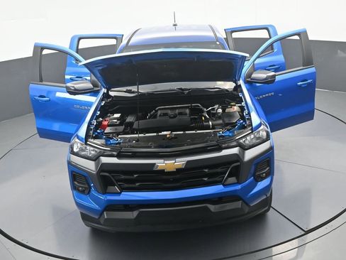 Used 2023 Chevrolet Colorado LT w/ LT Convenience Package II AWD/4WD image 80