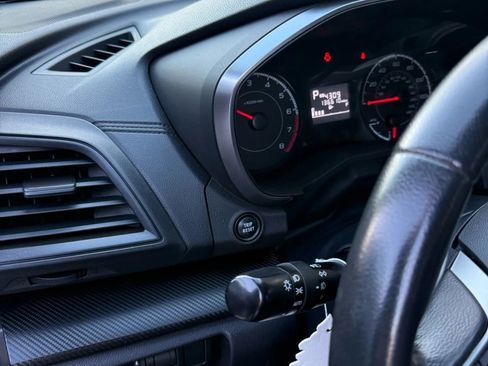 Used 2018 Subaru Crosstrek 2.0i Premium image 33