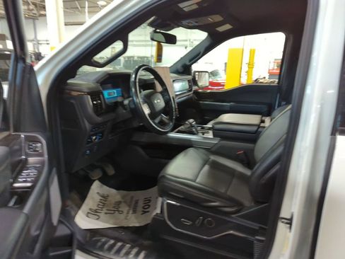 Used 2023 Ford F150 Lightning Lariat AWD/4WD image 5