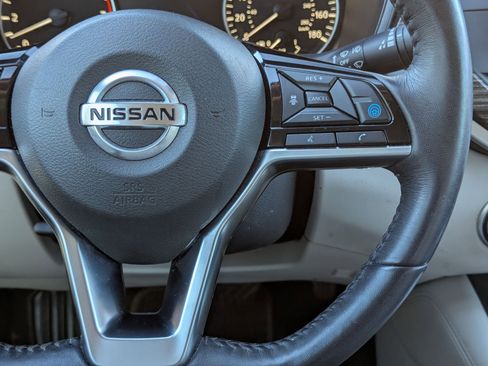 Used 2019 Nissan Altima 2.0 Edition One image 22