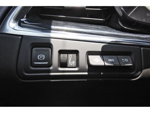 New 2026 Cadillac XT5 Premium Luxury w/ Driver Assist Package FWD image 14