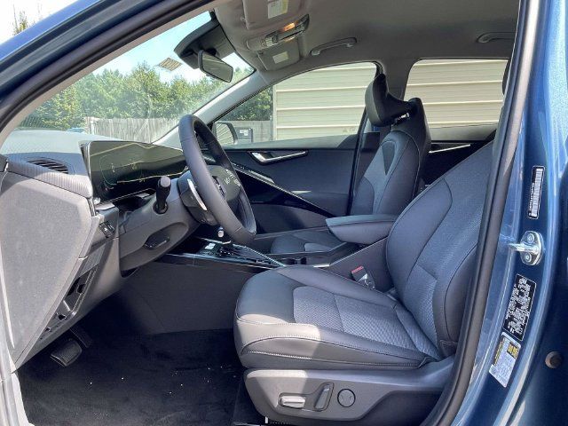 New 2026 Kia Niro EX FWD image 13