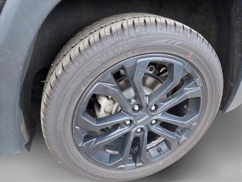 Used 2020 GMC Terrain SLT w/ Preferred Package AWD/4WD image 5