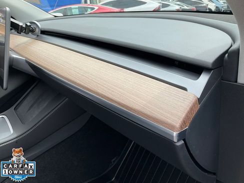 Used 2024 Tesla Model Y Long Range RWD image 69