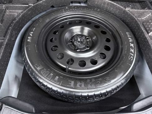 Used 2022 Ford Escape SE w/ SE Sport Appearance Package FWD image 13