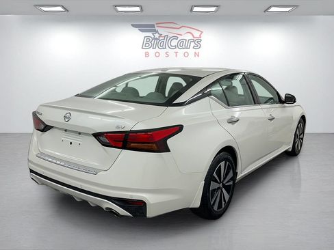 Used 2020 Nissan Altima 2.5 SV FWD image 4