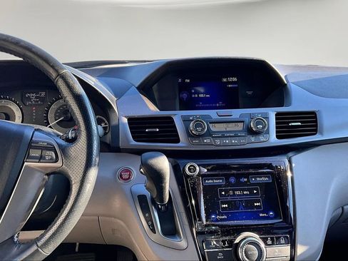 Used 2017 Honda Odyssey EX-L image 11