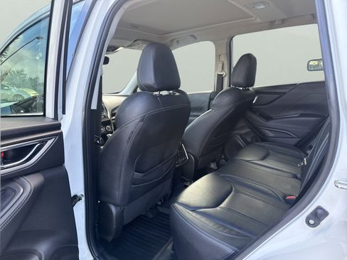 Used 2022 Subaru Forester Touring image 13