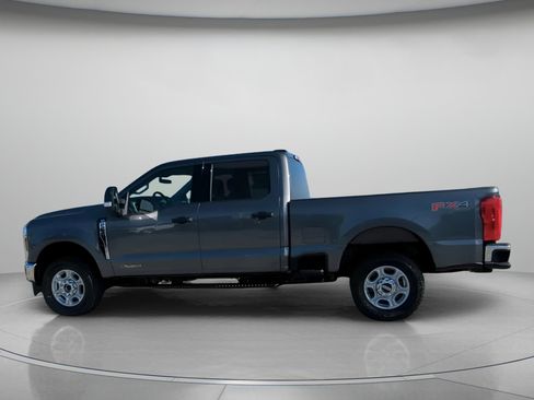 New 2026 Ford F250 XLT AWD/4WD image 17
