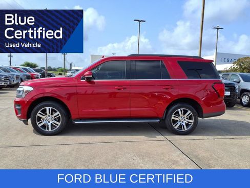 Certified 2022 Ford Expedition XLT RWD image 3