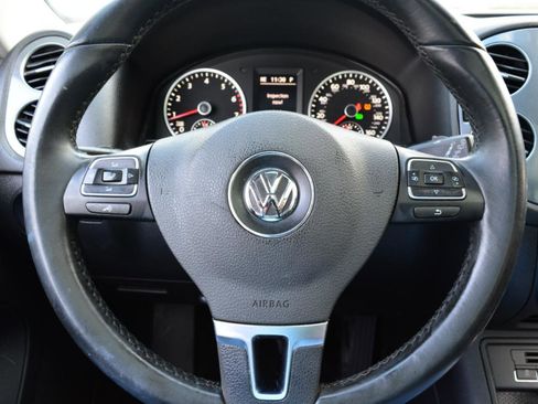 Used 2017 Volkswagen Tiguan Wolfsburg Edition image 19