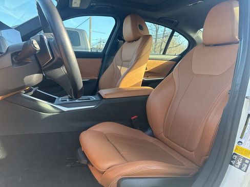 Used 2023 BMW 330i xDrive Sedan w/ Driving Assistance Package image 13