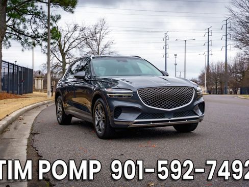 Used 2023 Genesis GV70 2.5T w/ Select Package image 3