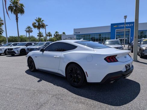 Used 2024 Ford Mustang GT RWD image 5