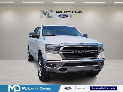 Used 2019 RAM 1500 Big Horn AWD/4WD image 1