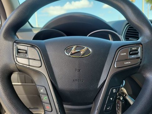 Used 2017 Hyundai Santa Fe Sport FWD image 14