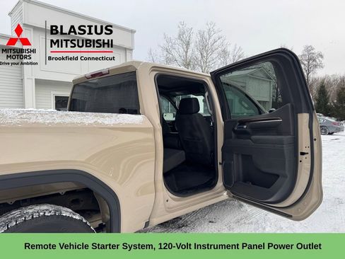 Used 2023 GMC Sierra 1500 Elevation image 12