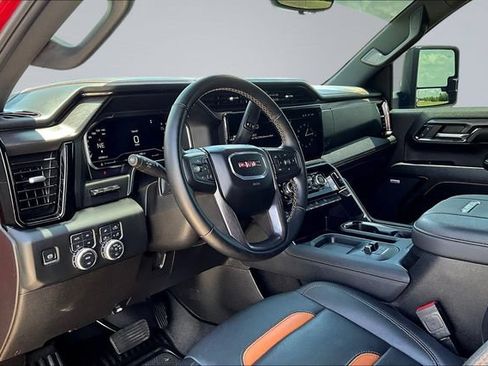 Used 2024 GMC Sierra 2500 AT4 w/ AT4 Premium Plus Package AWD/4WD image 18