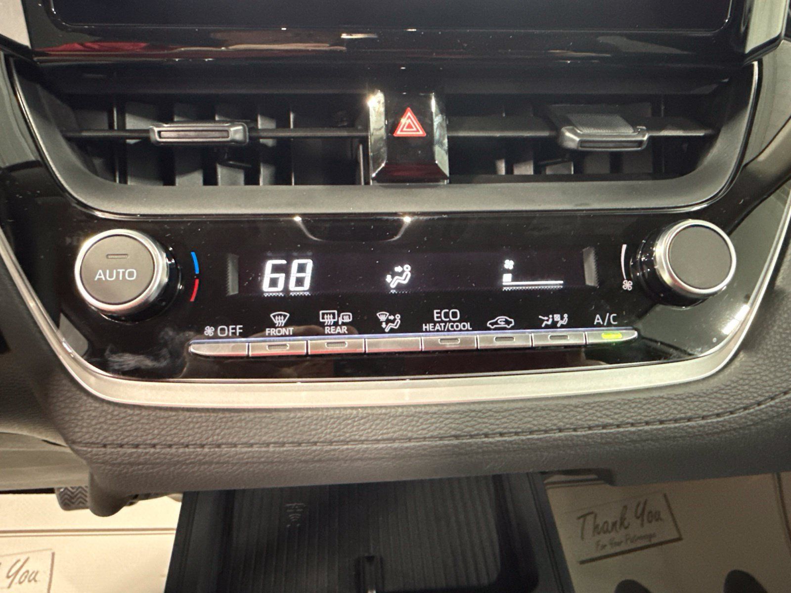 New 2026 Toyota Corolla Cross LE AWD/4WD image 27