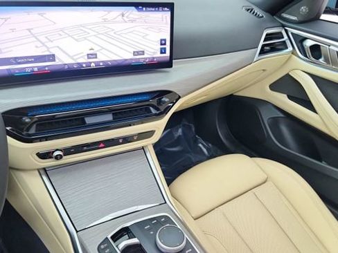 Used 2025 BMW i4 eDrive40 w/ Premium Package image 43