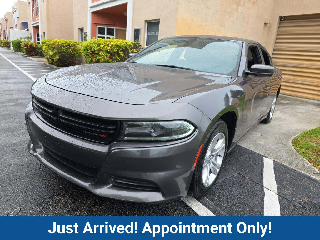 Used 2021 Dodge Charger SXT w/ Leather Interior Group RWD image 1