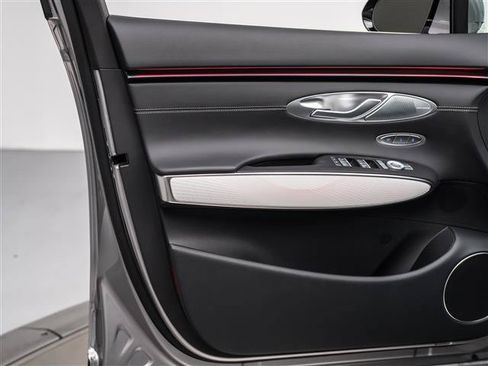 New 2026 Genesis GV70 2.5T Advanced AWD/4WD image 26