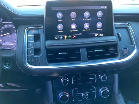 Used 2021 GMC Yukon SLT w/ SLT Premium Package image 17