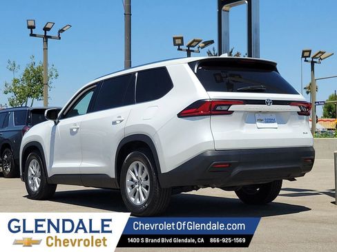 Used 2026 Toyota Grand Highlander FWD image 14